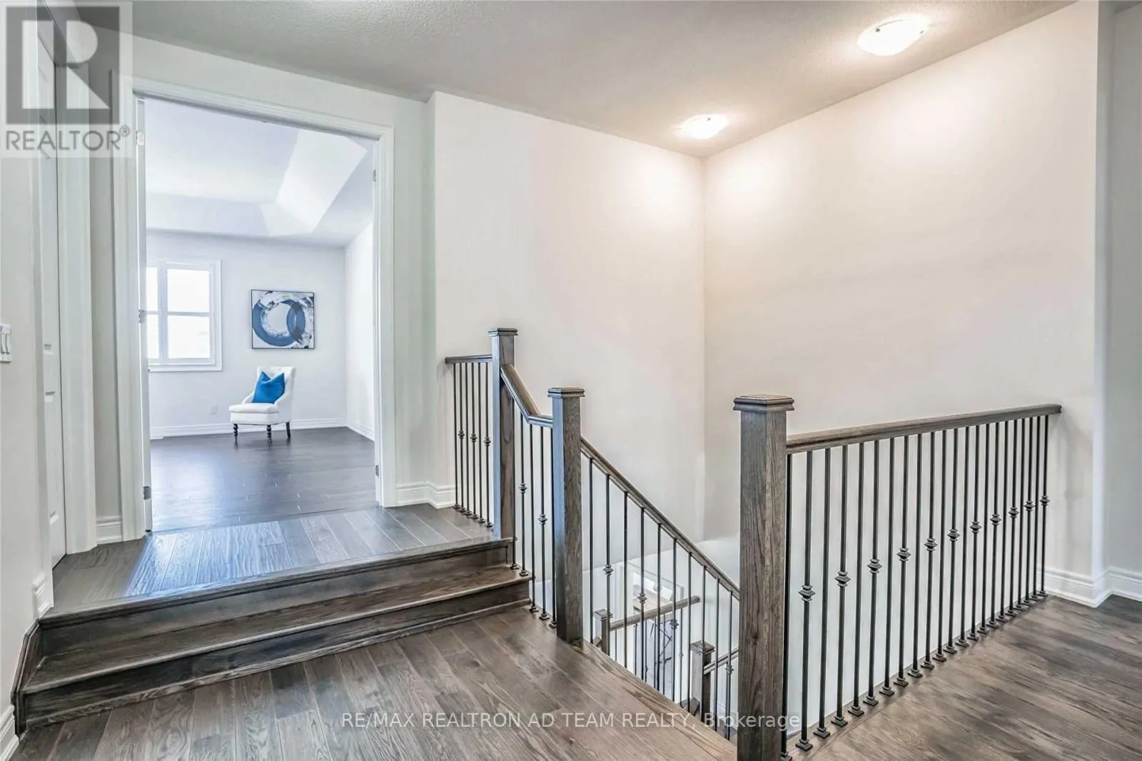 19 PENNINE DRIVE