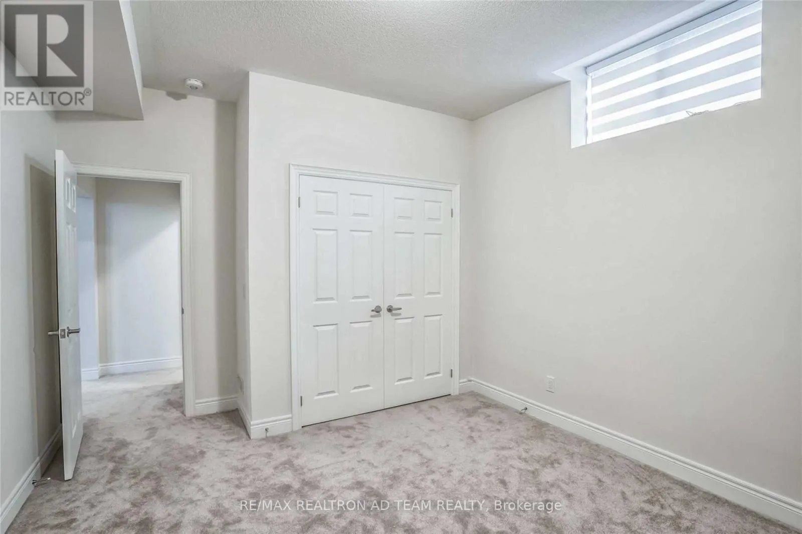 19 PENNINE DRIVE