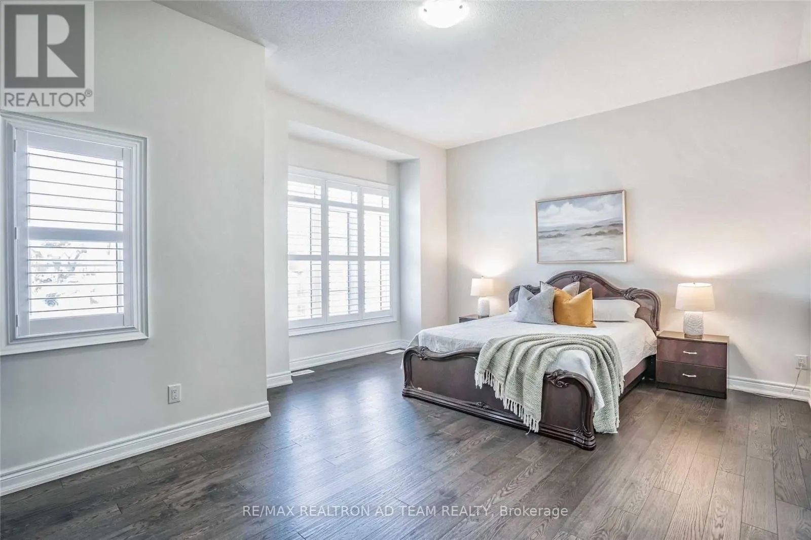 19 PENNINE DRIVE