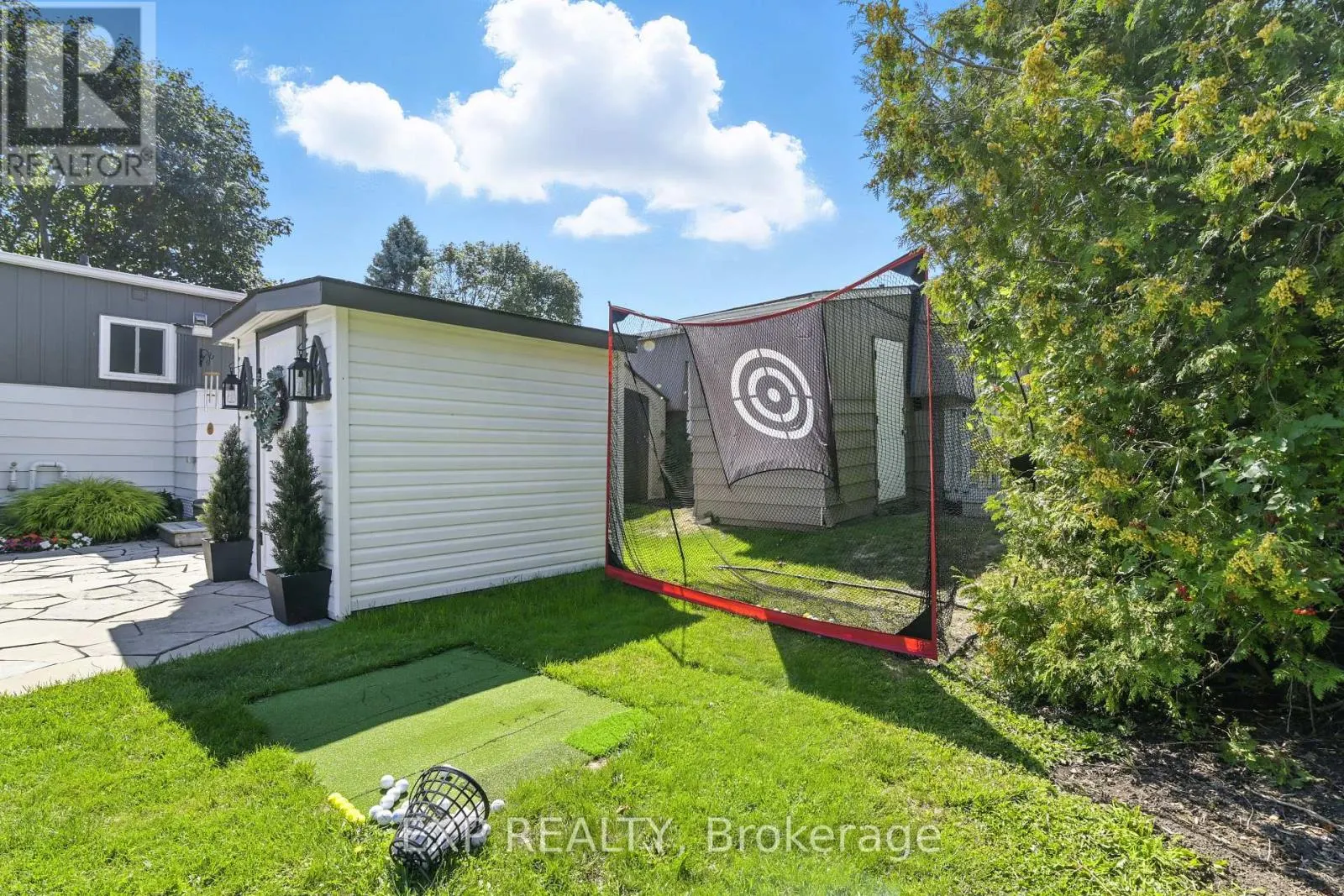 44 BLUFFS ROAD