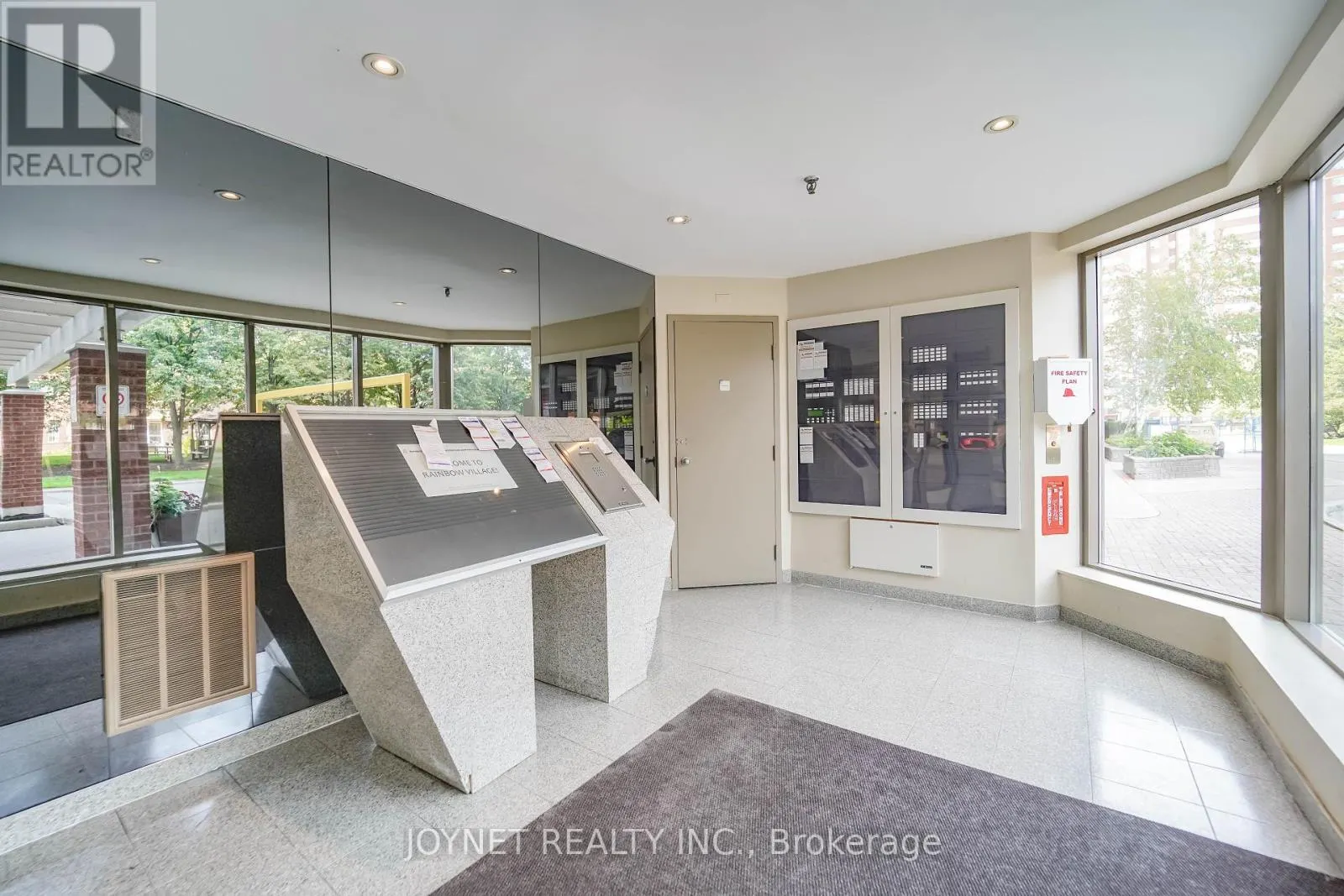 917 - 2460 EGLINTON AVENUE E