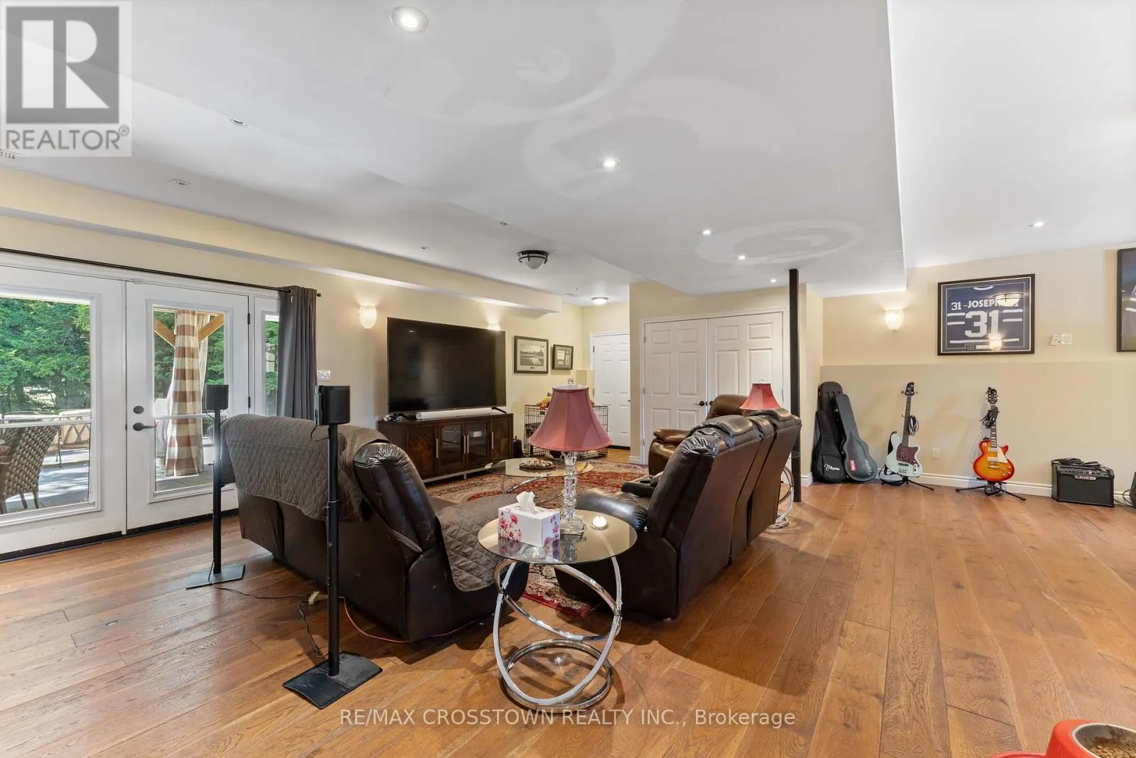 50 CHINE DRIVE