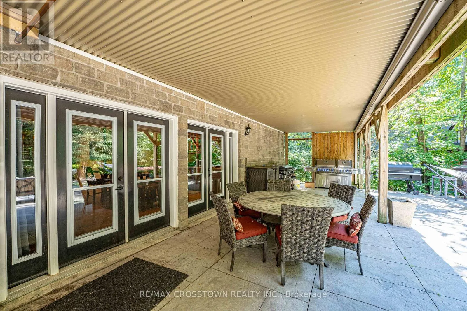 50 CHINE DRIVE