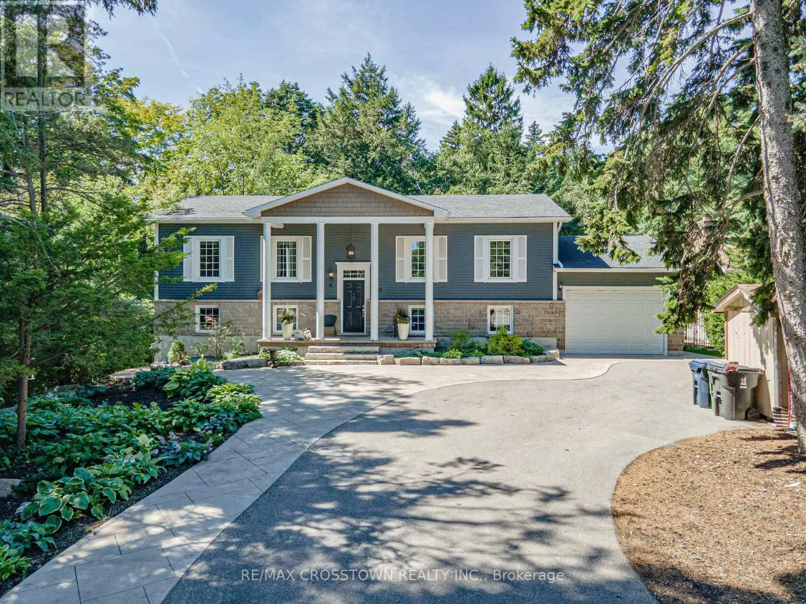 50 CHINE DRIVE