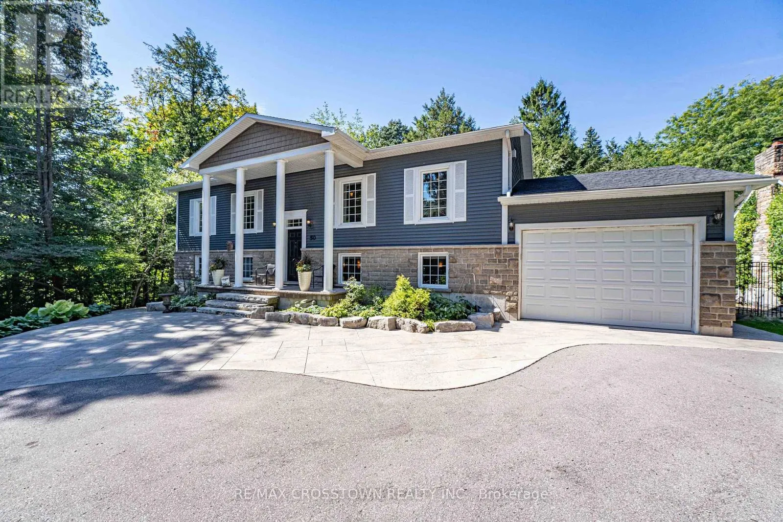 50 CHINE DRIVE