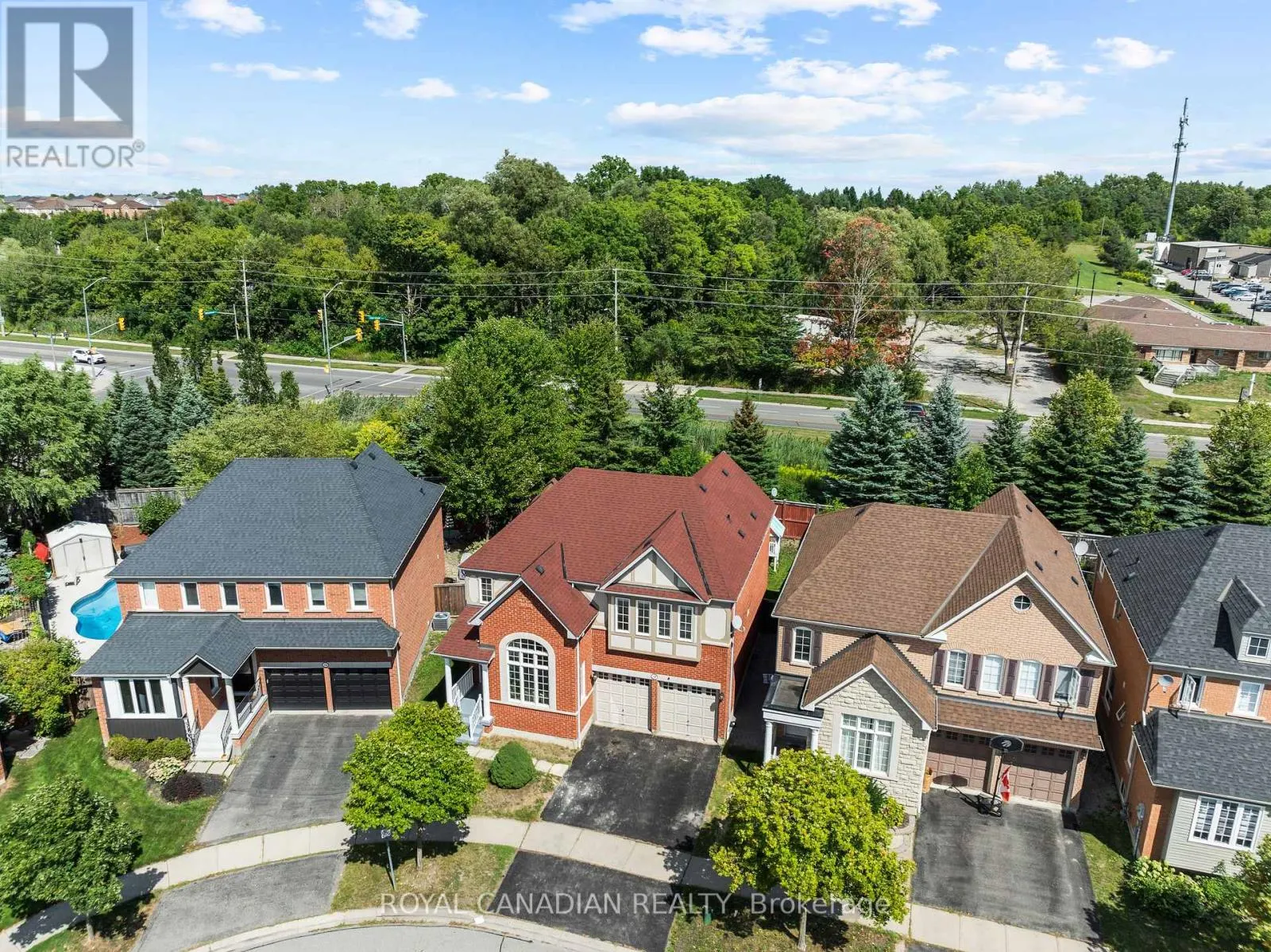 70 MORLAND CRESCENT