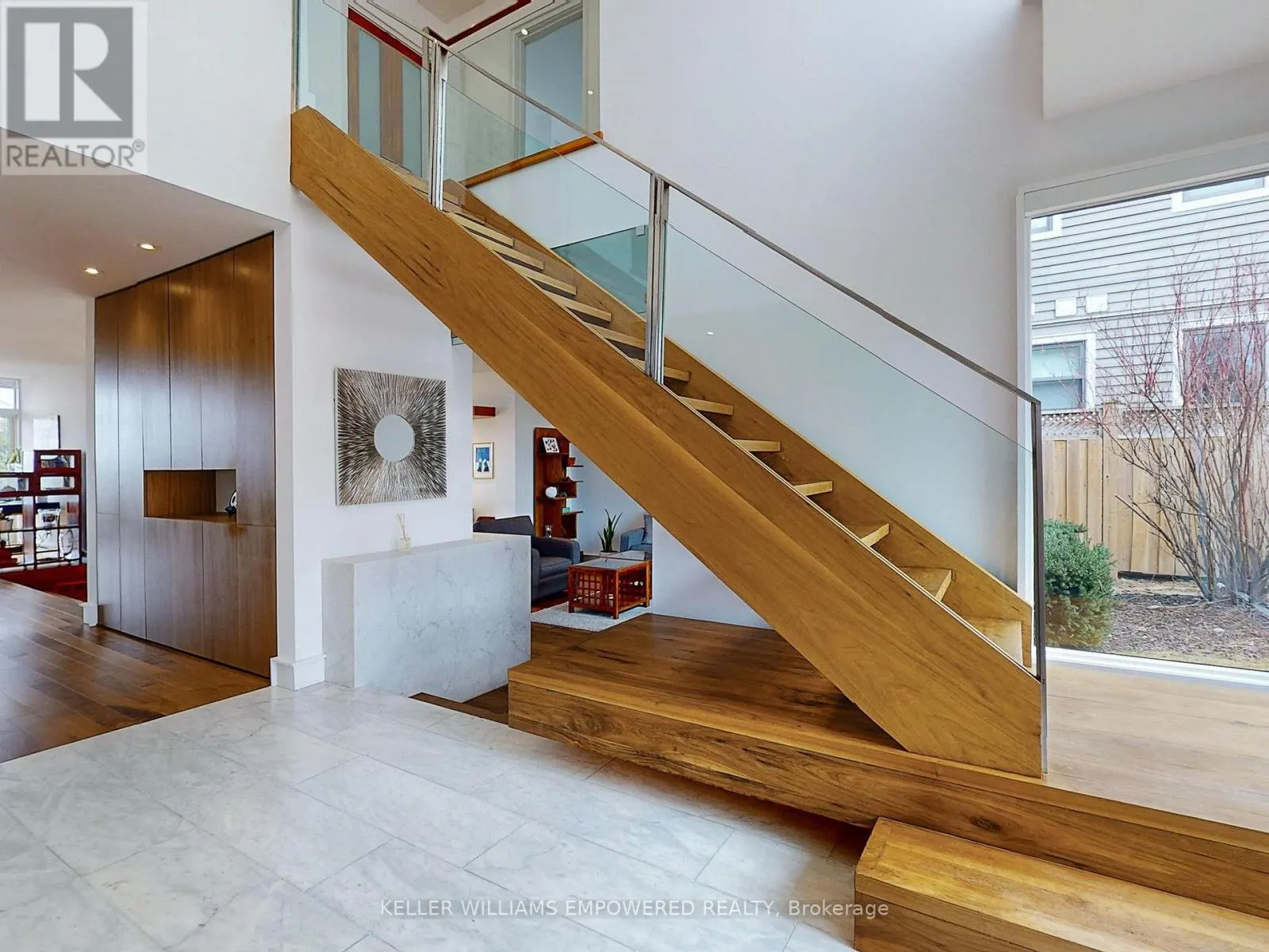 9 FENWOOD HEIGHTS