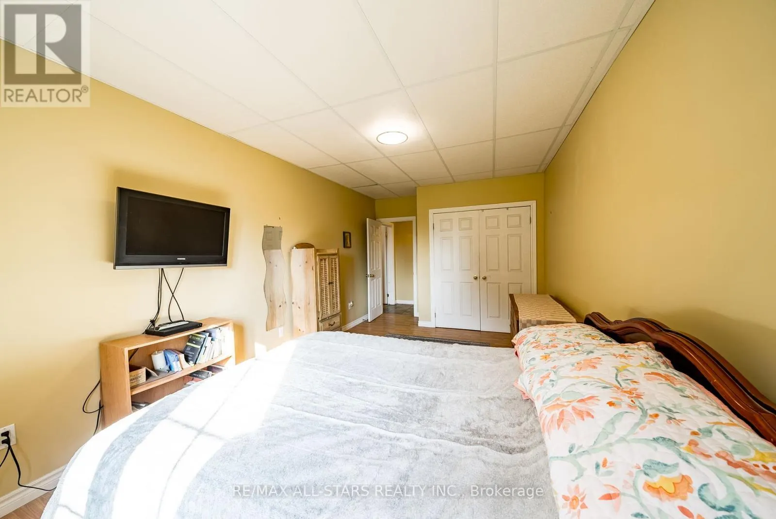 100 SNOW RIDGE COURT