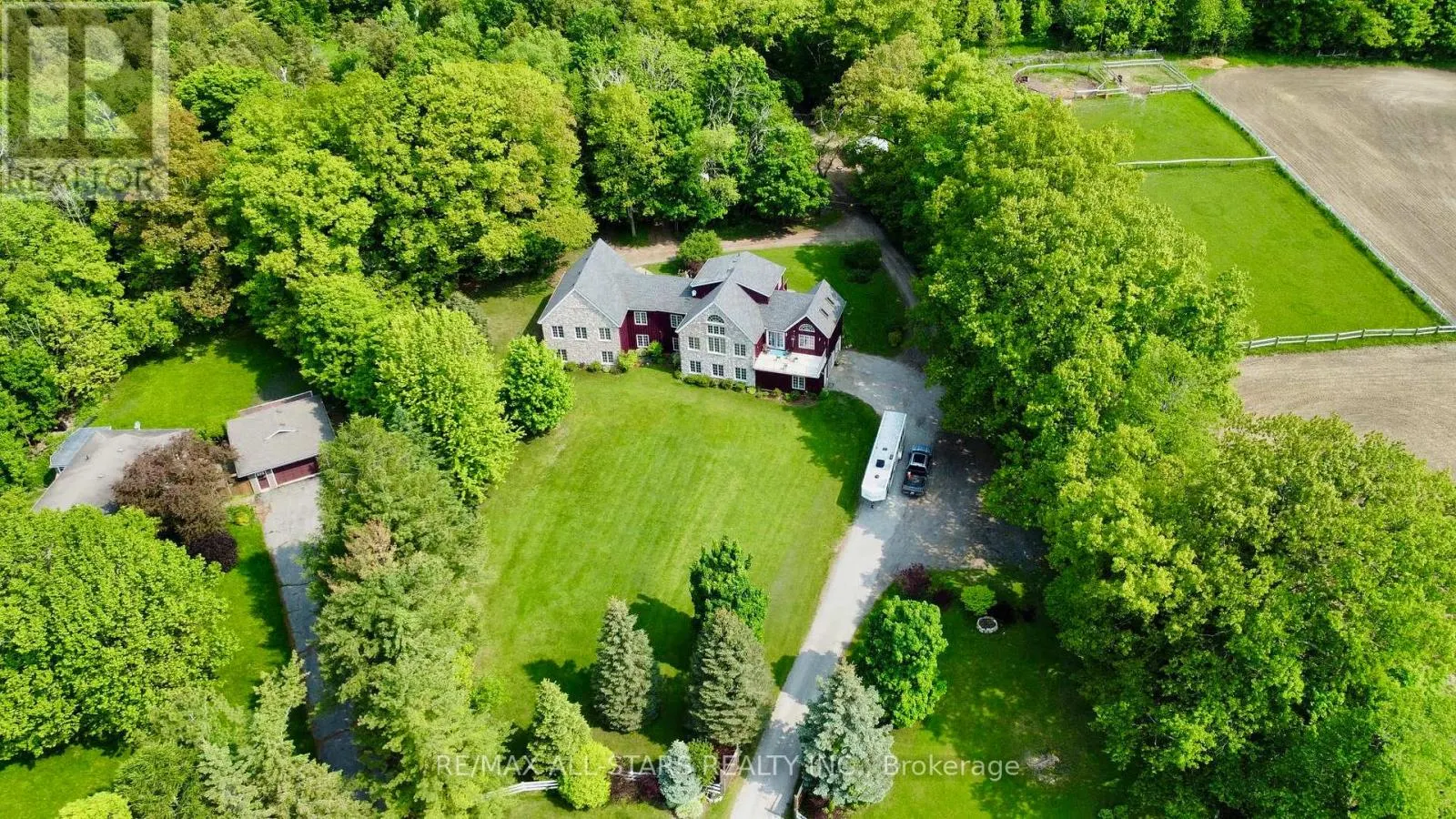 100 SNOW RIDGE COURT
