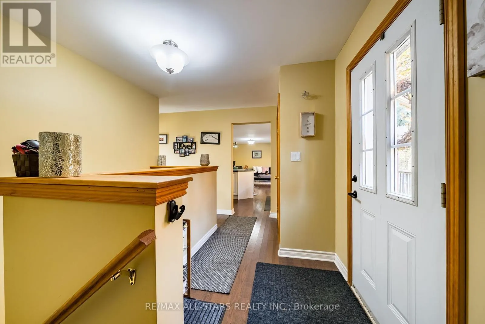 100 SNOW RIDGE COURT