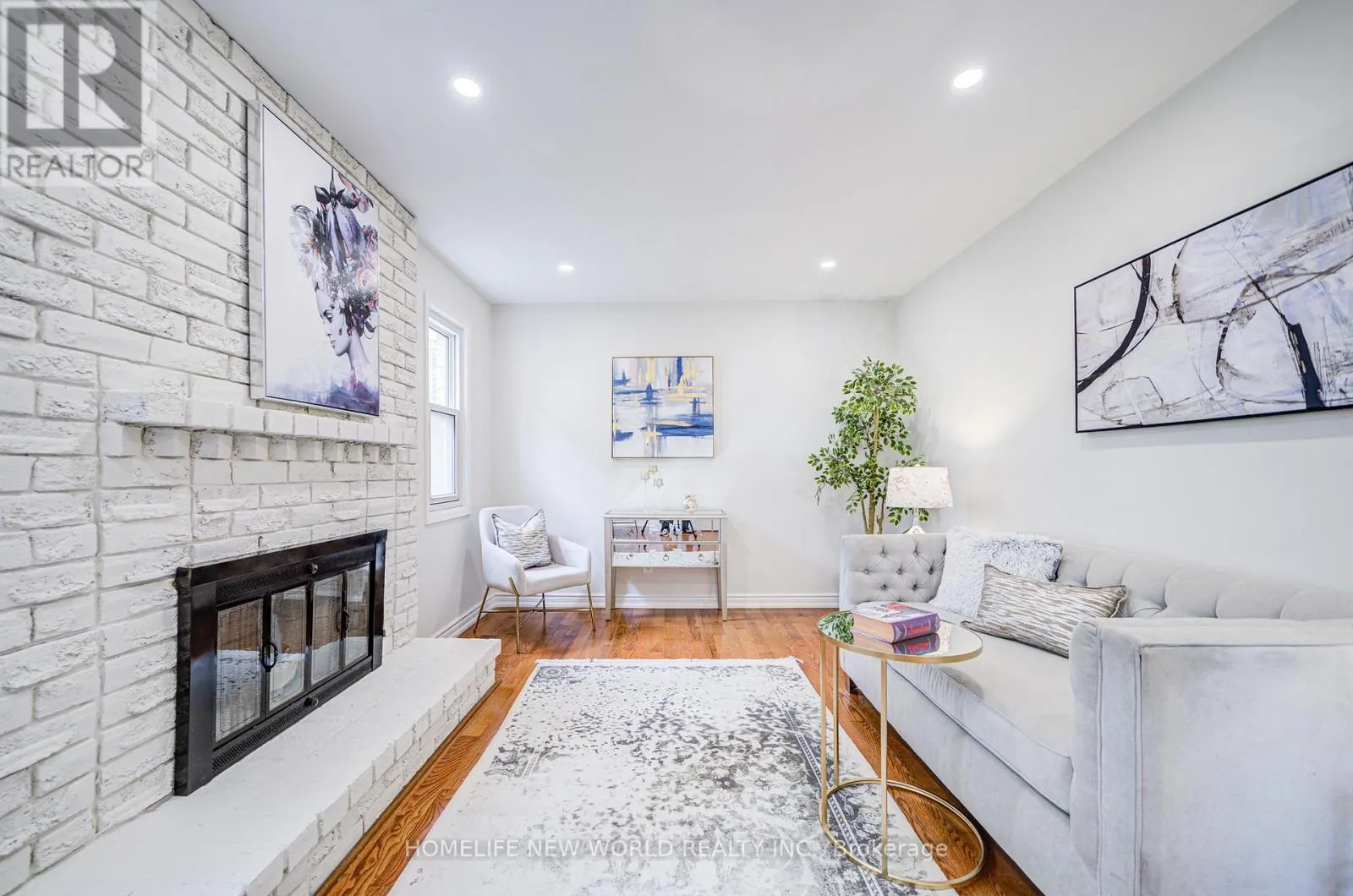 27 MASSIE STREET
