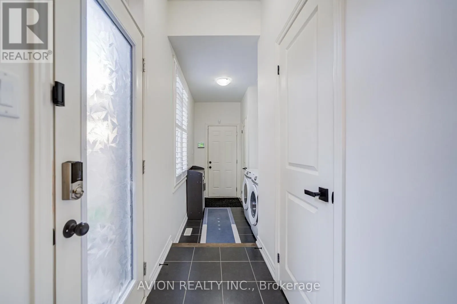 261 CORONATION ROAD