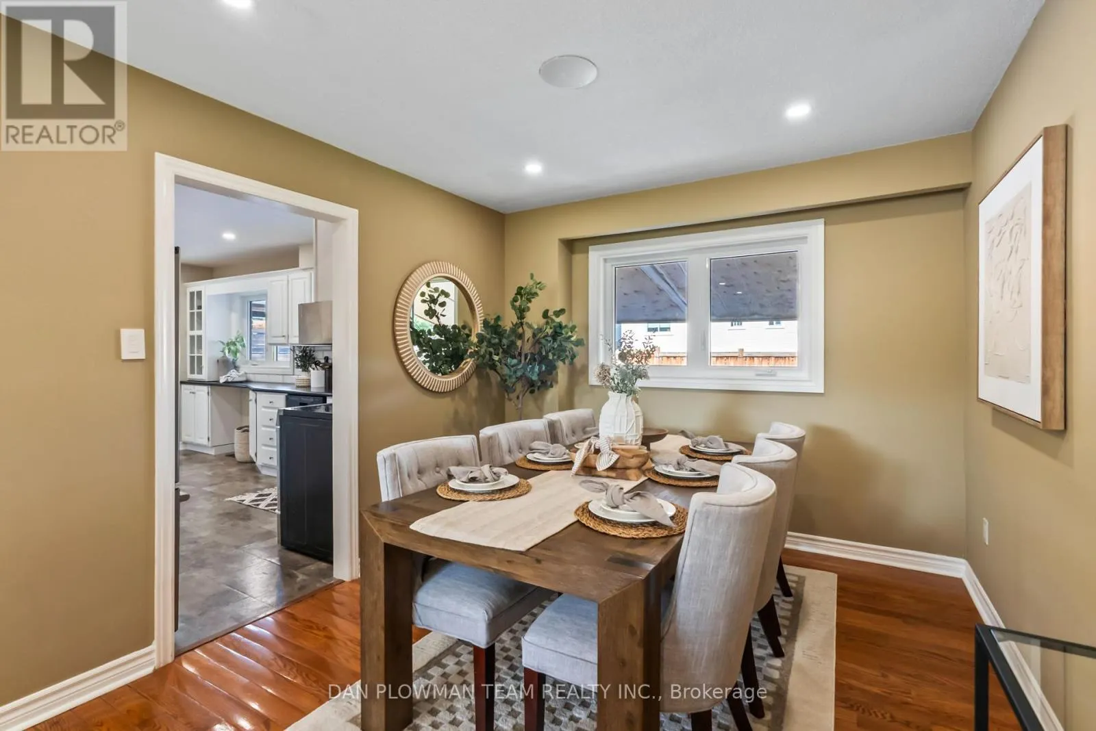 3 HAWKSTONE CRESCENT