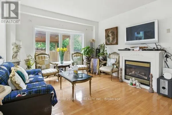 3 OSPREY COURT