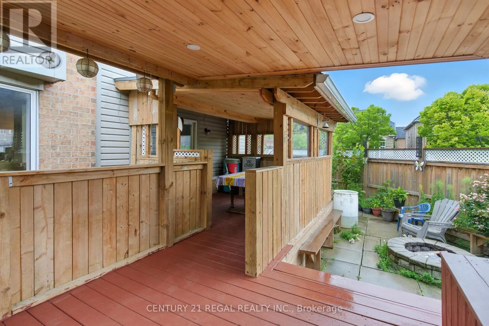 3 OSPREY COURT