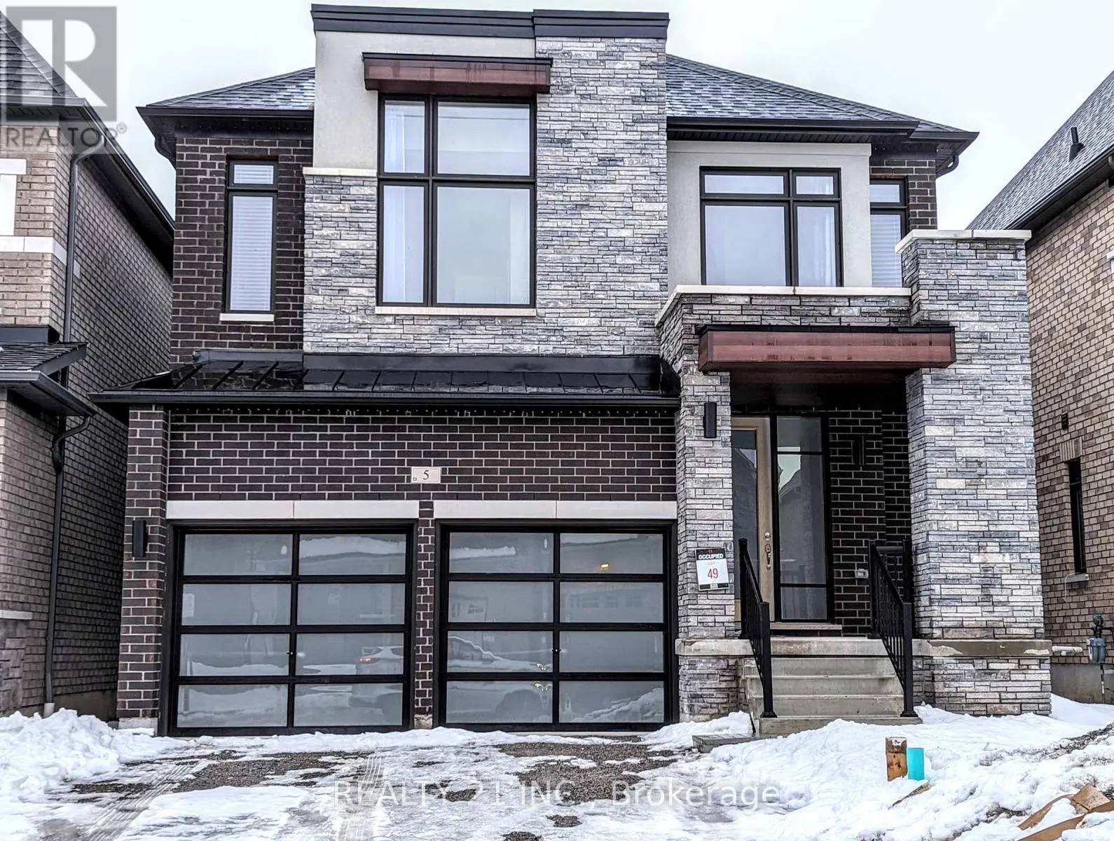 5 ARKSEY STREET