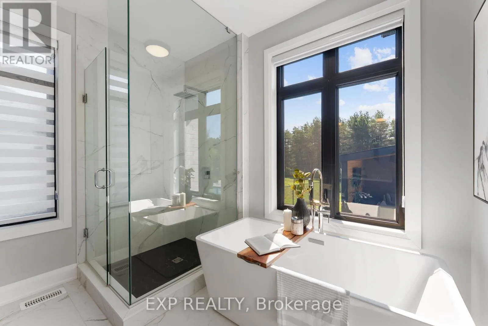 63 CHARLES TILLEY CRESCENT