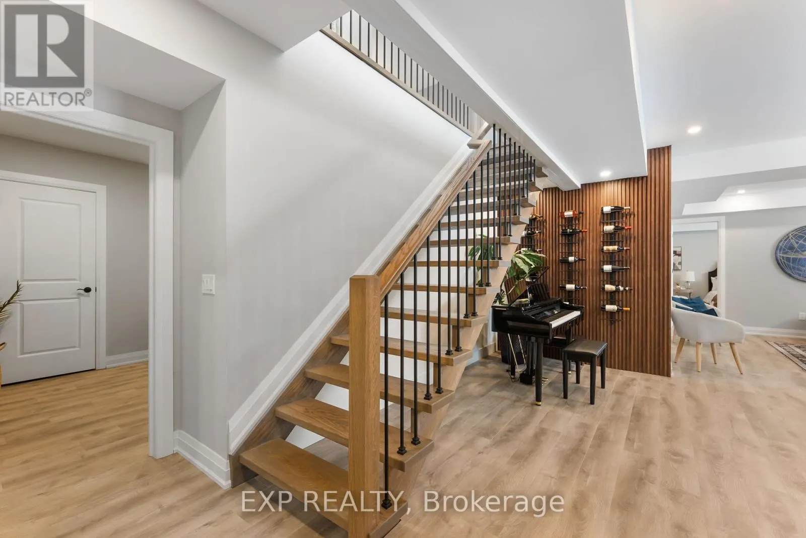 63 CHARLES TILLEY CRESCENT