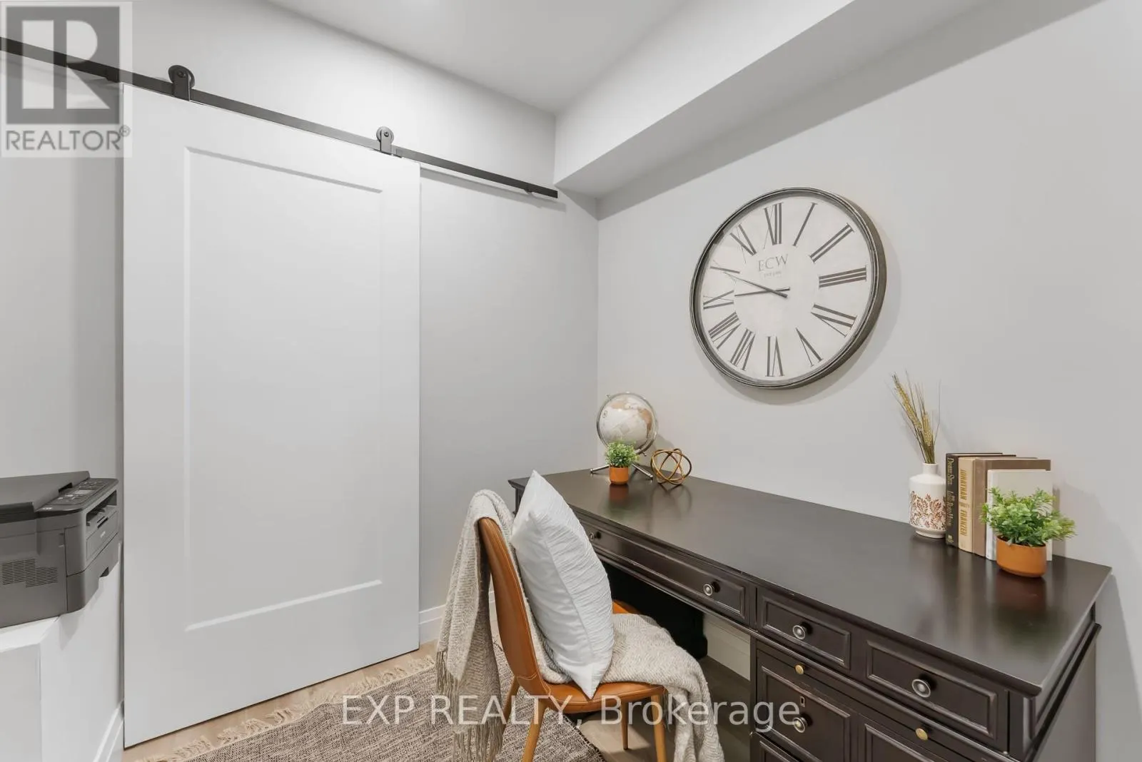 63 CHARLES TILLEY CRESCENT