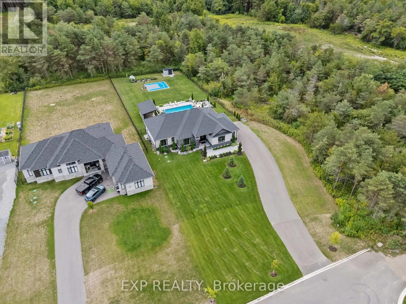 63 CHARLES TILLEY CRESCENT