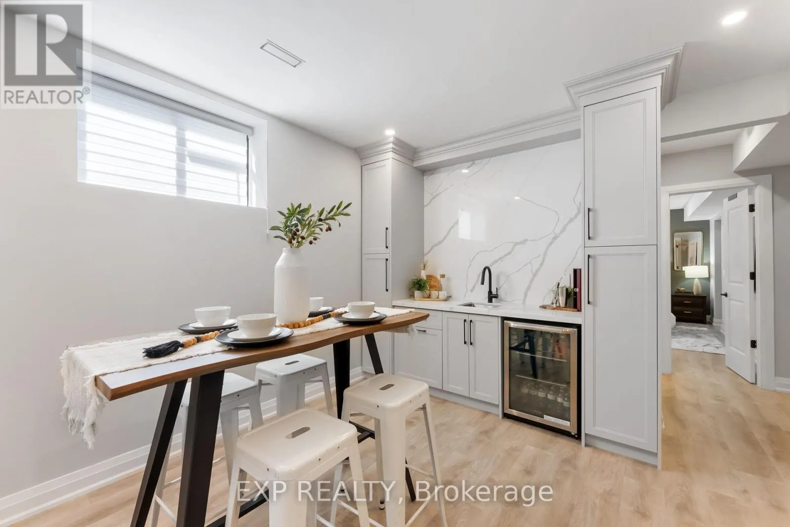 63 CHARLES TILLEY CRESCENT