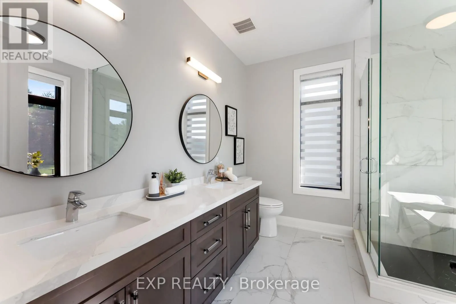 63 CHARLES TILLEY CRESCENT