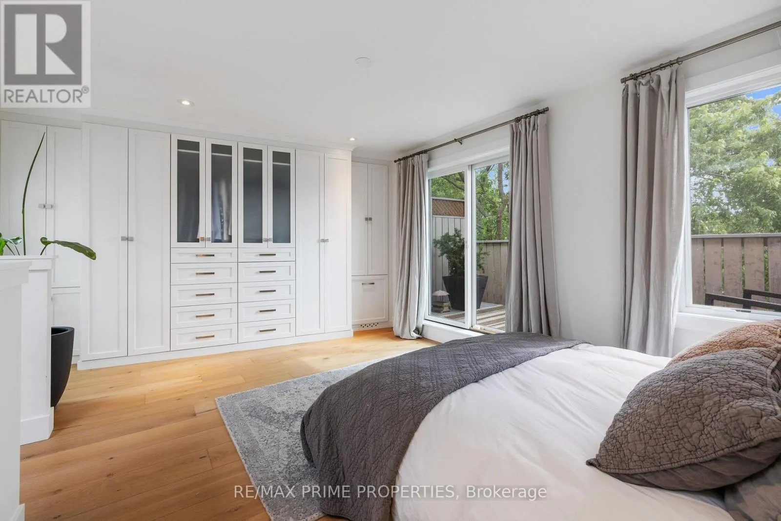 291 KINGSWOOD ROAD