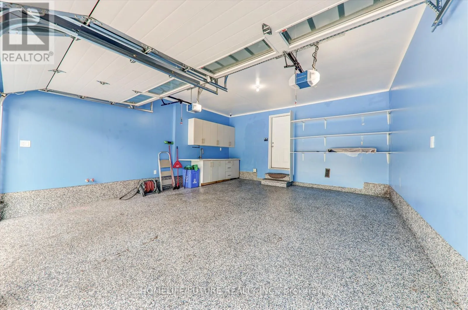 64 SWORDFISH DRIVE