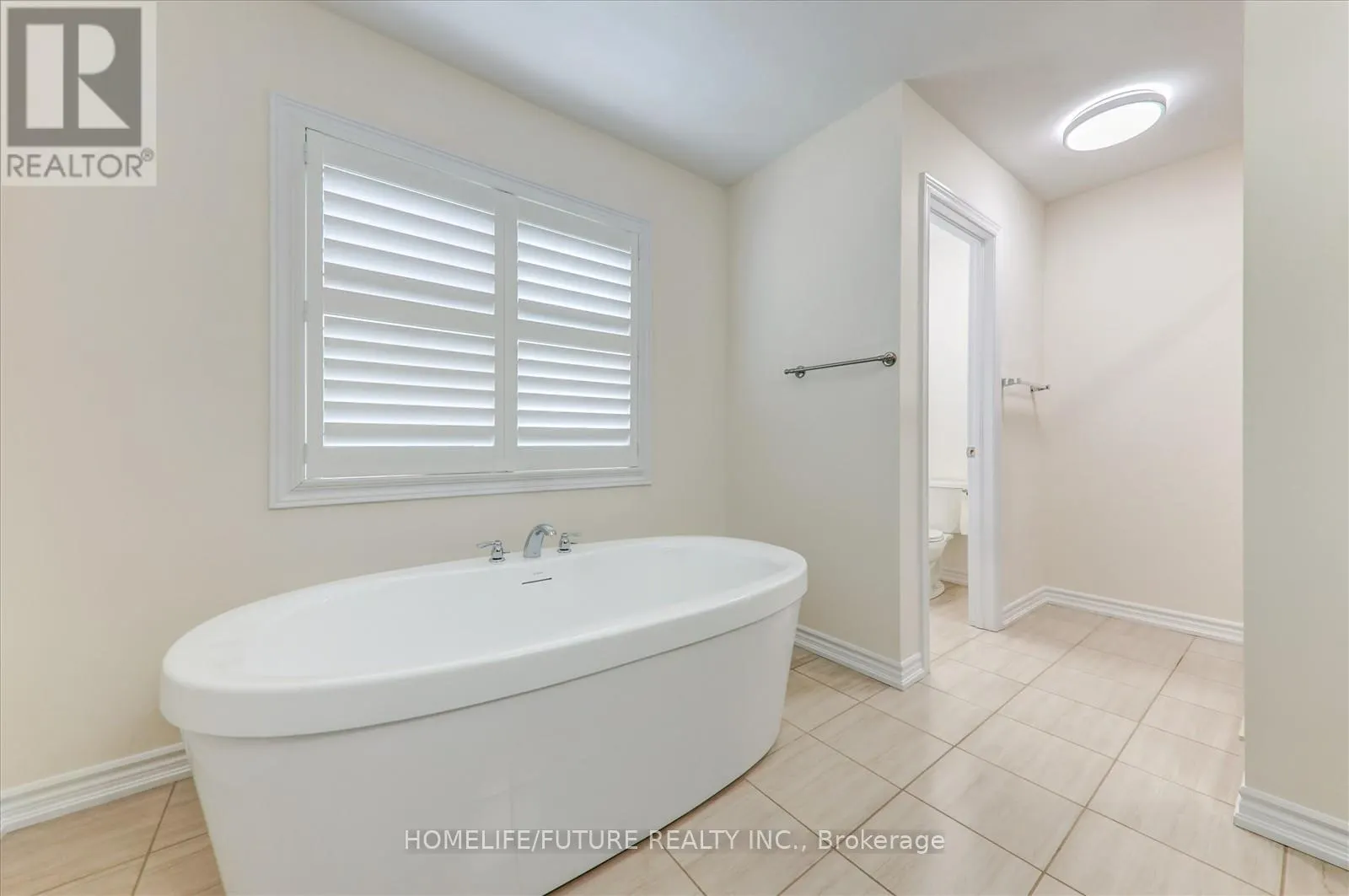 64 SWORDFISH DRIVE