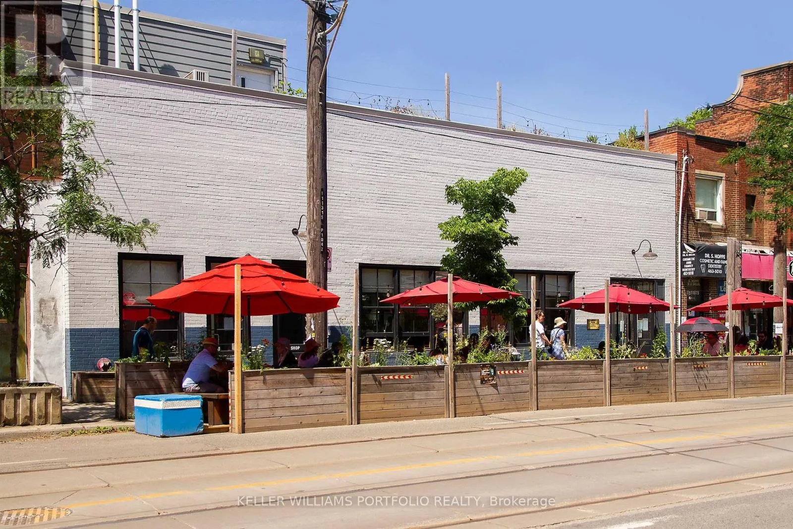 706 - 1201 DUNDAS STREET E