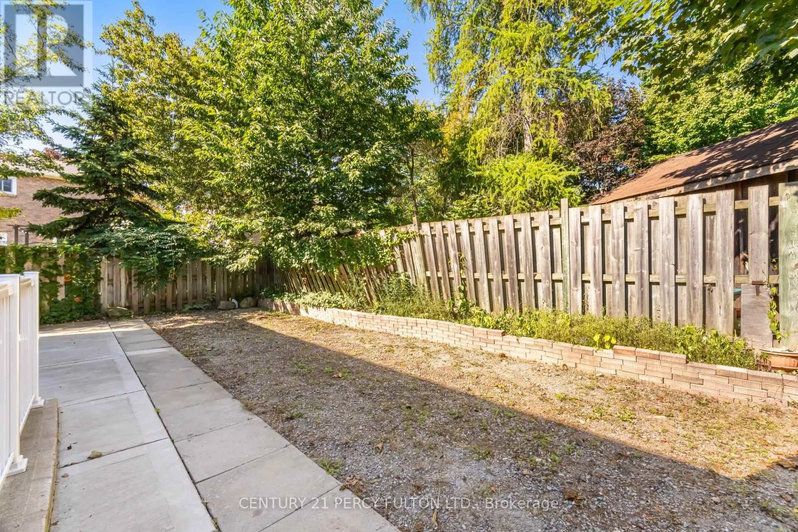 4 RADFORD DRIVE