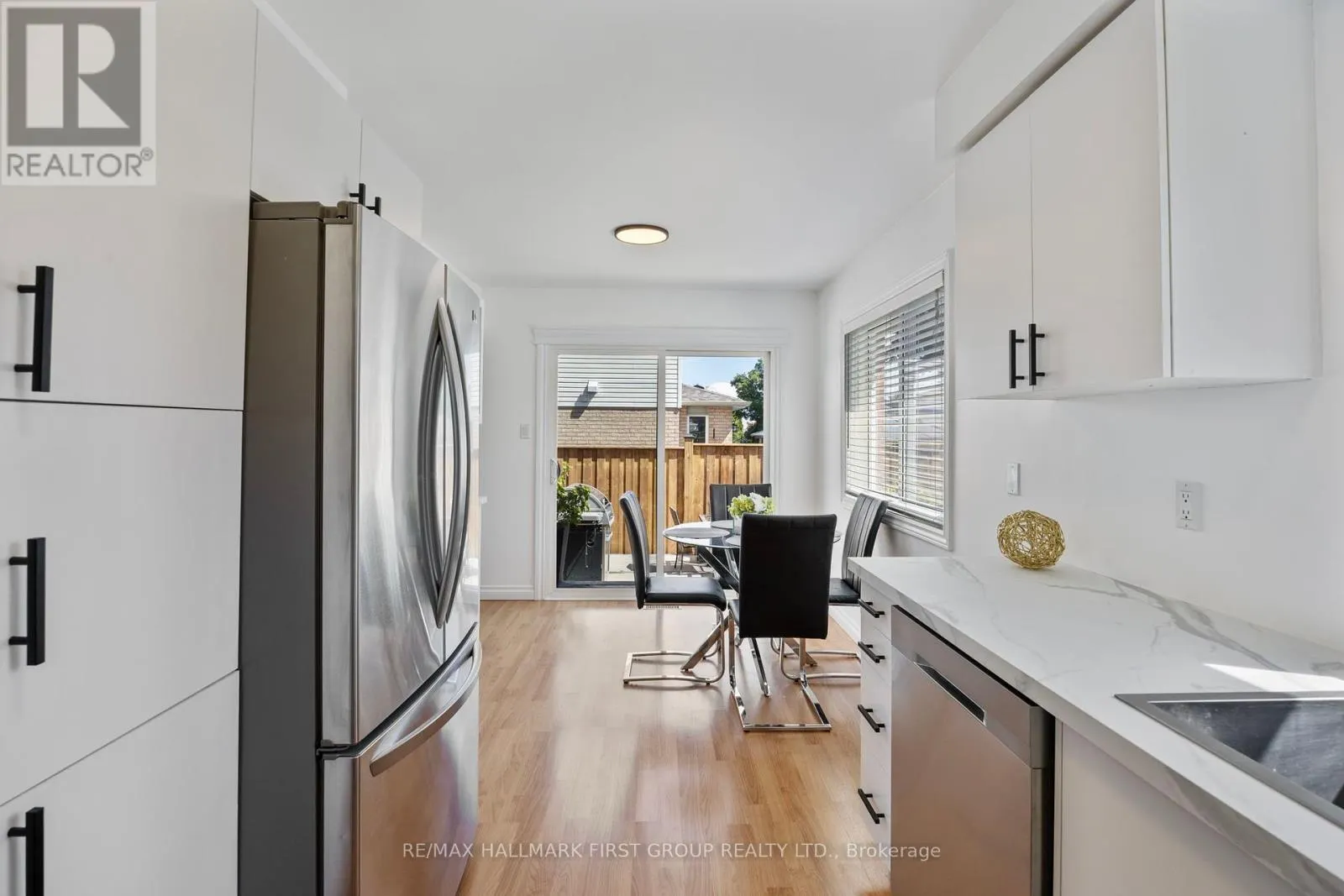 111 CLAYTON CRESCENT