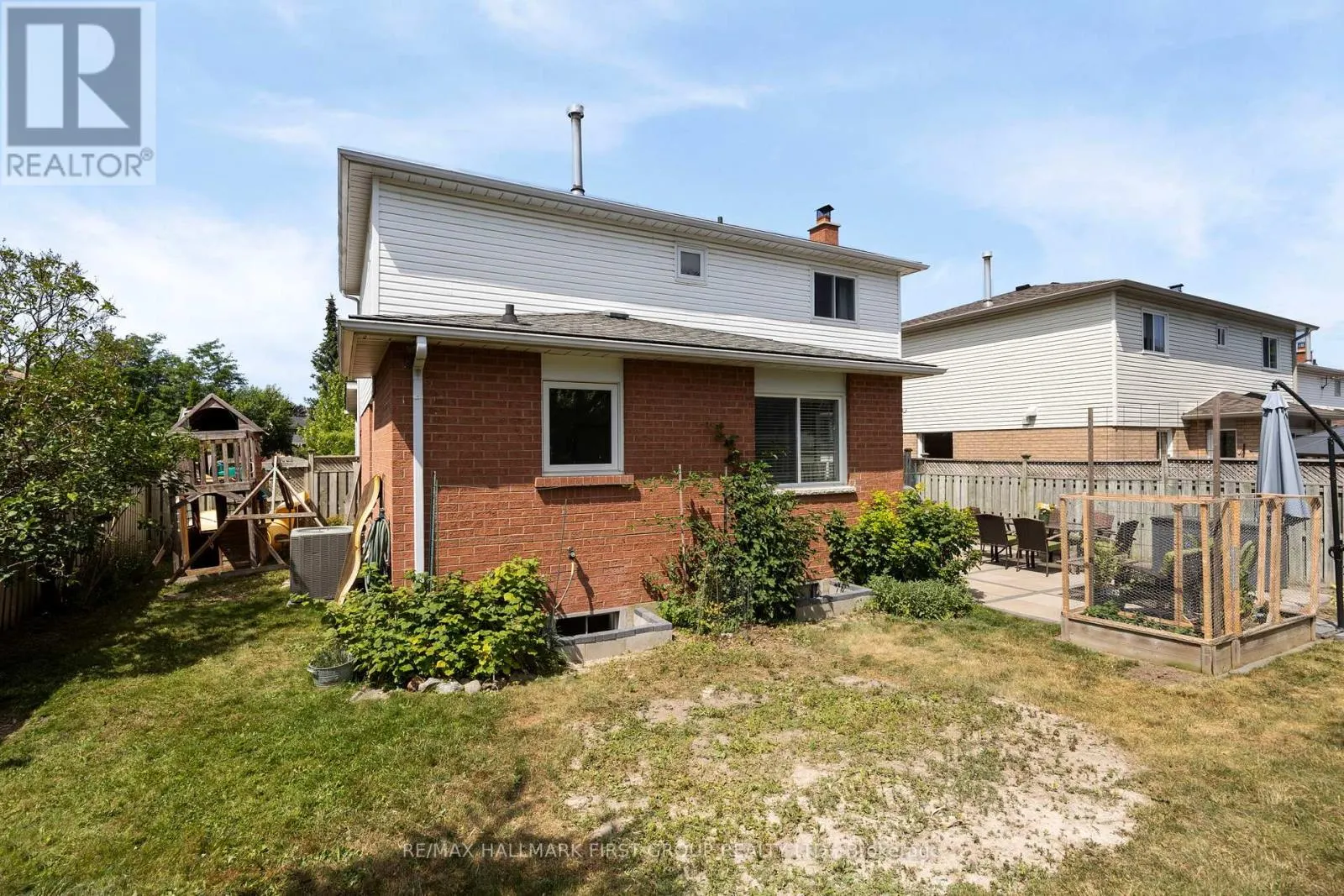 111 CLAYTON CRESCENT