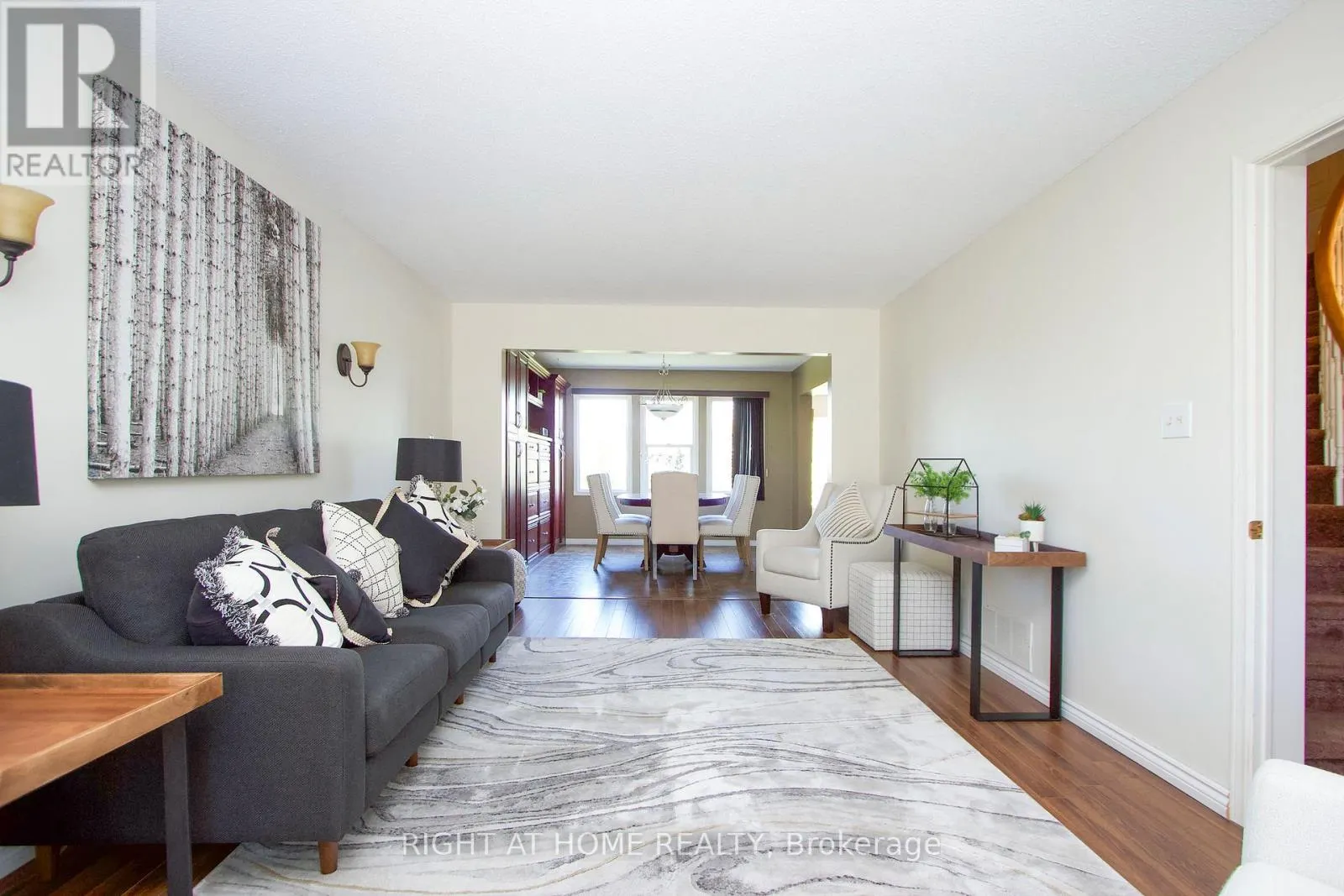 102 HIALEAH CRESCENT