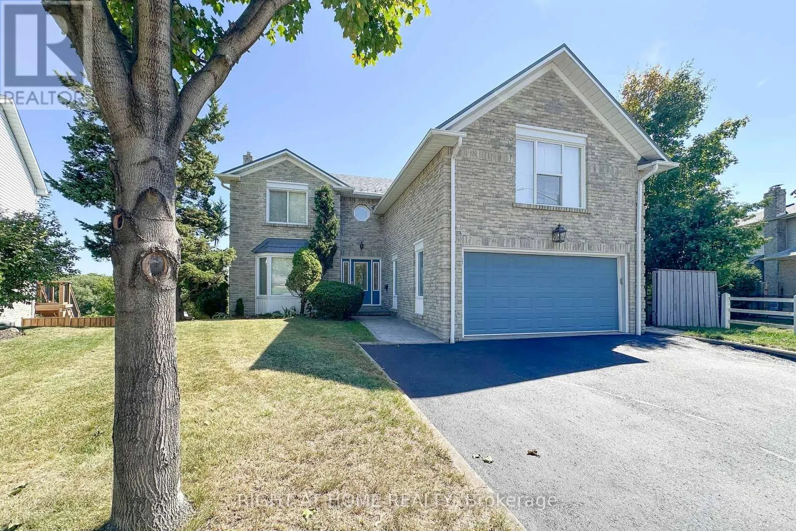 102 HIALEAH CRESCENT