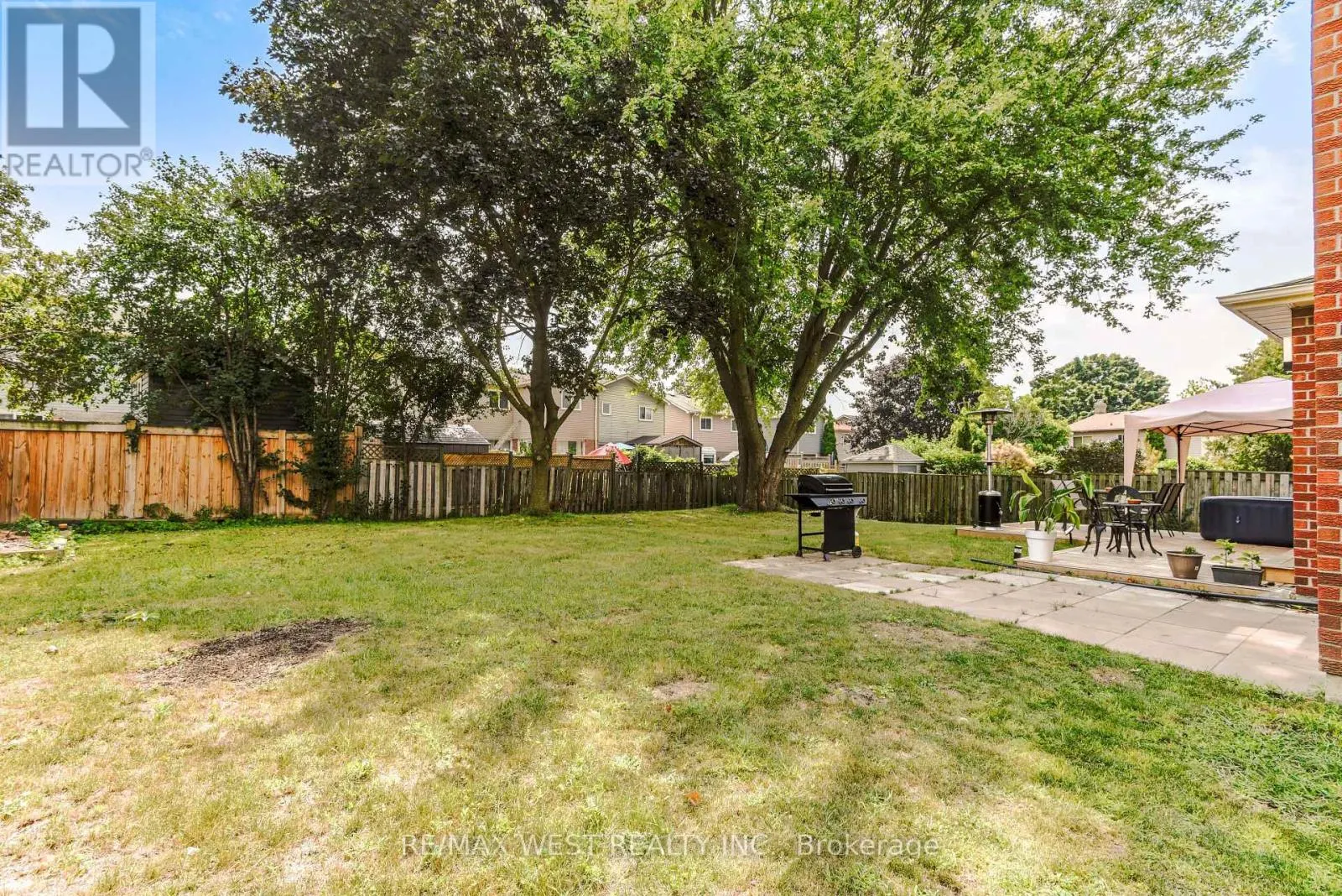 703 MOUNTJOY COURT