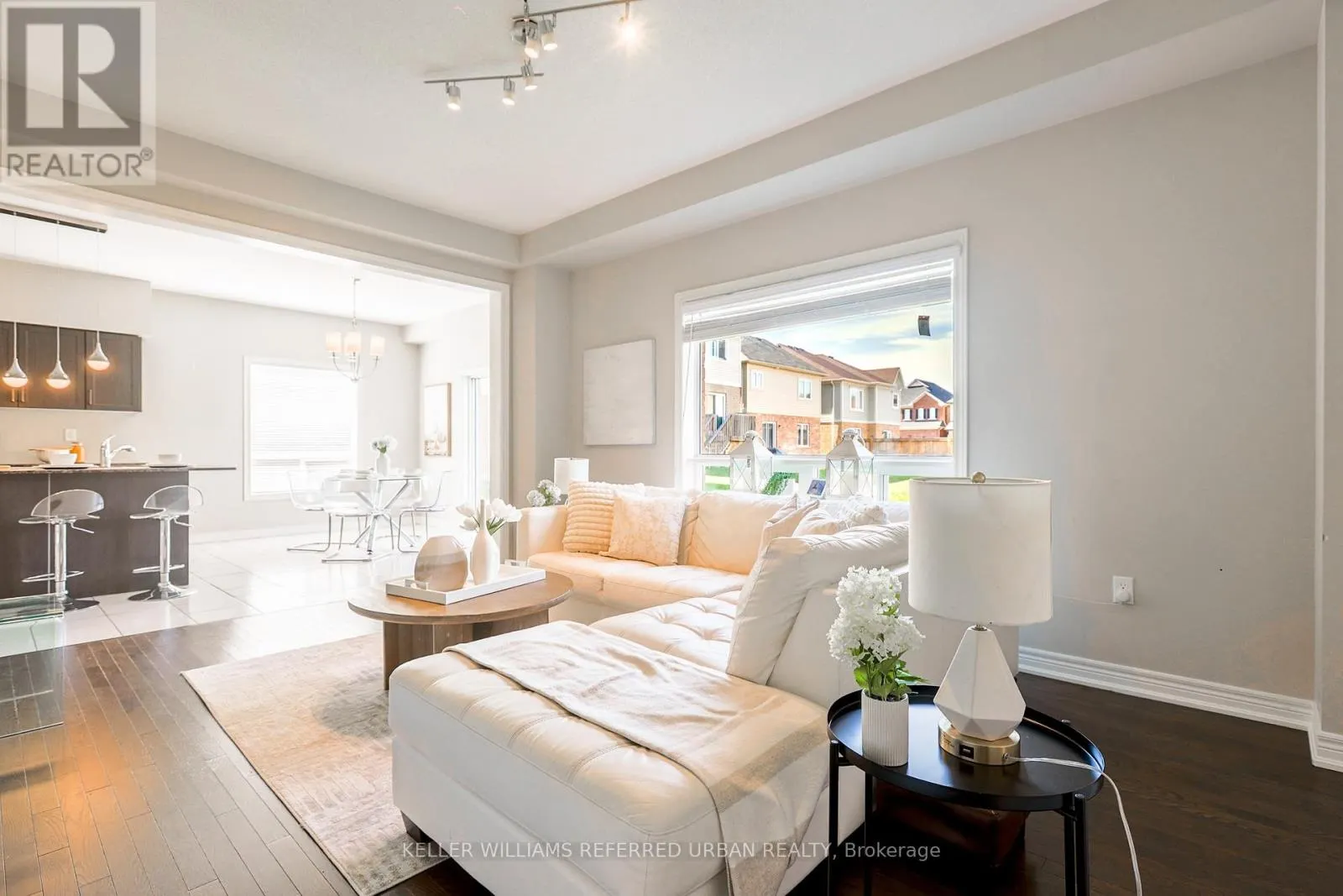 30 HENRY SMITH AVENUE