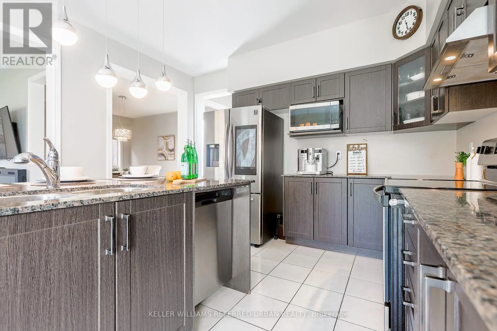 30 HENRY SMITH AVENUE