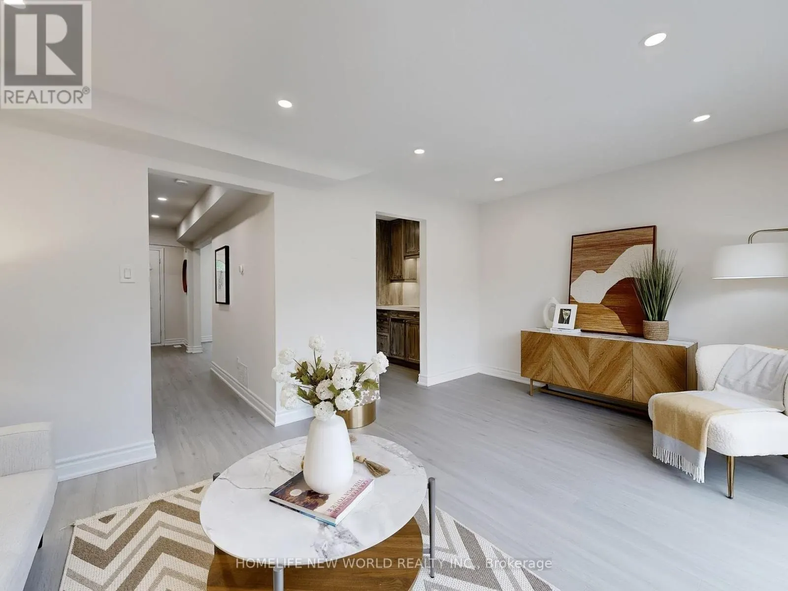 54 - 71 CASS AVENUE