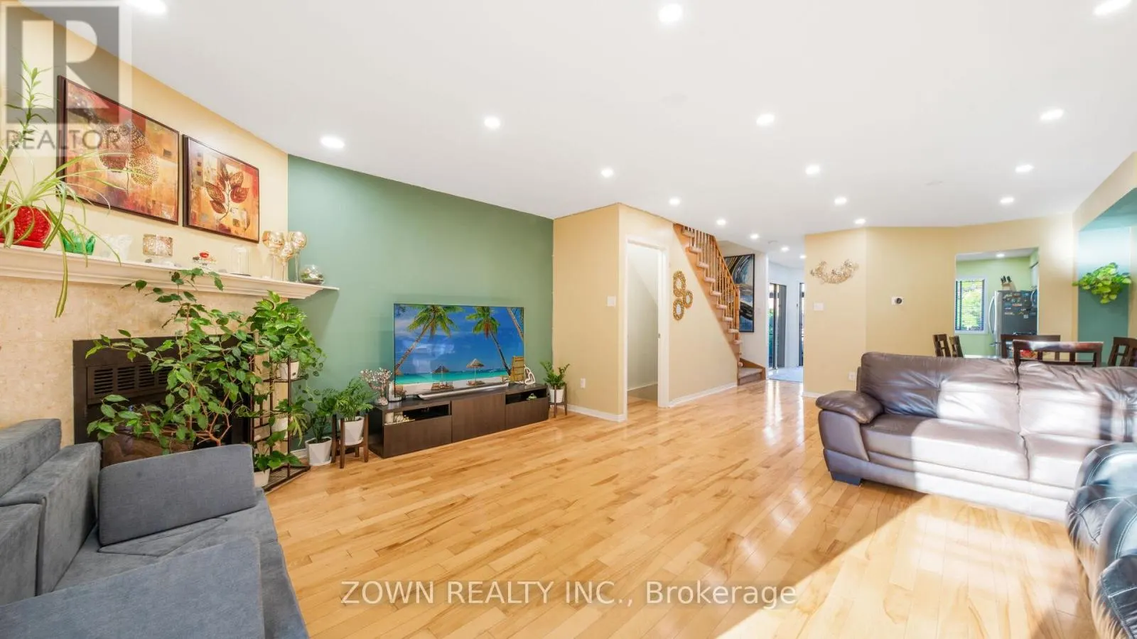 2 - 6 MASON ROAD