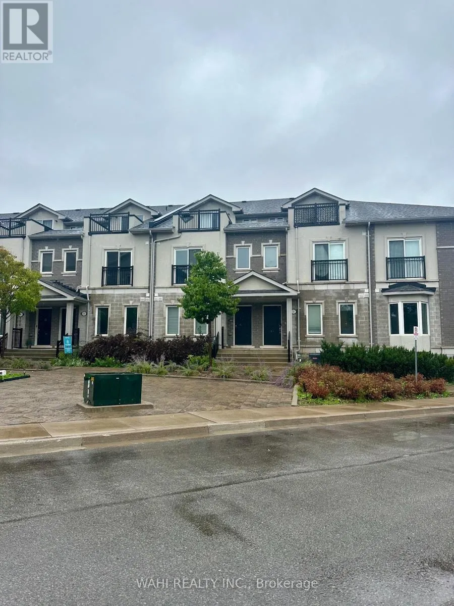 12 - 1040 ELTON WAY