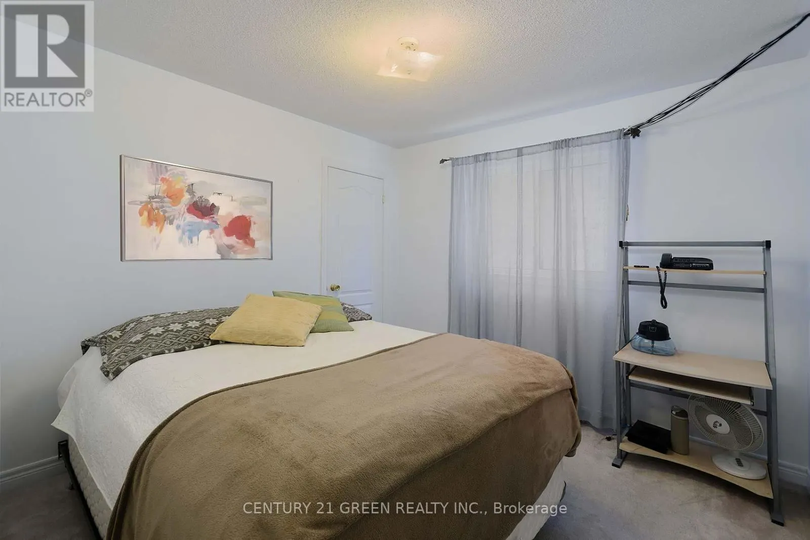 8 LAMPMAN DRIVE