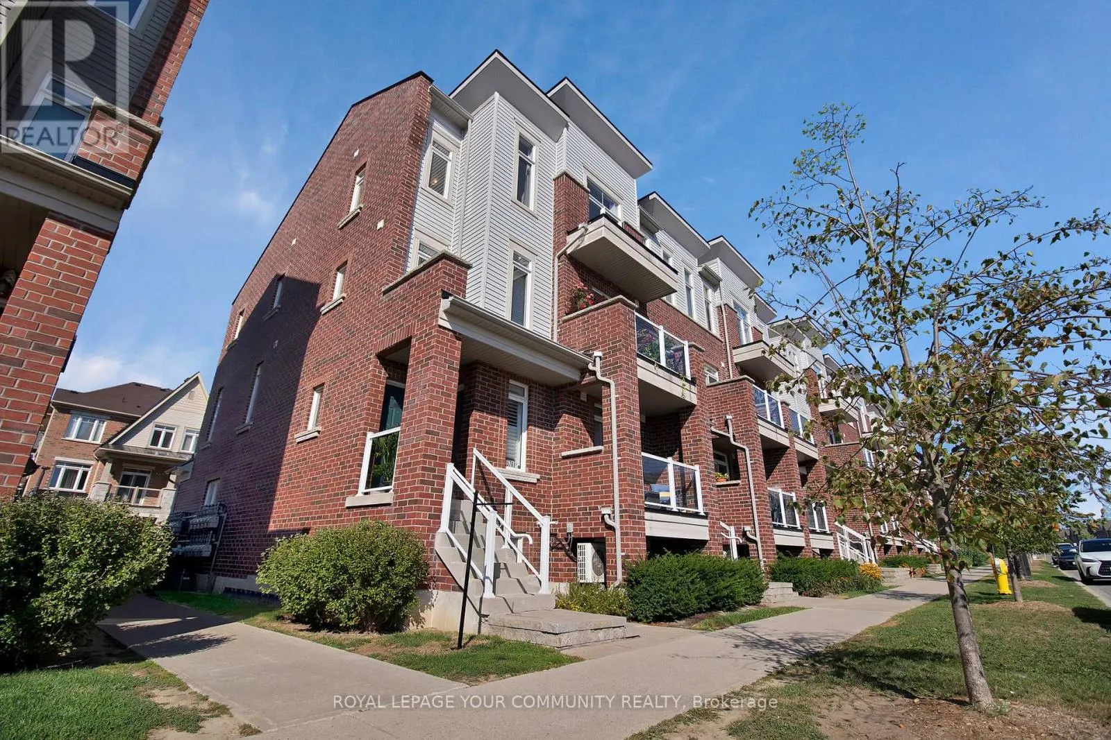 2574 WILLIAM JACKSON DRIVE