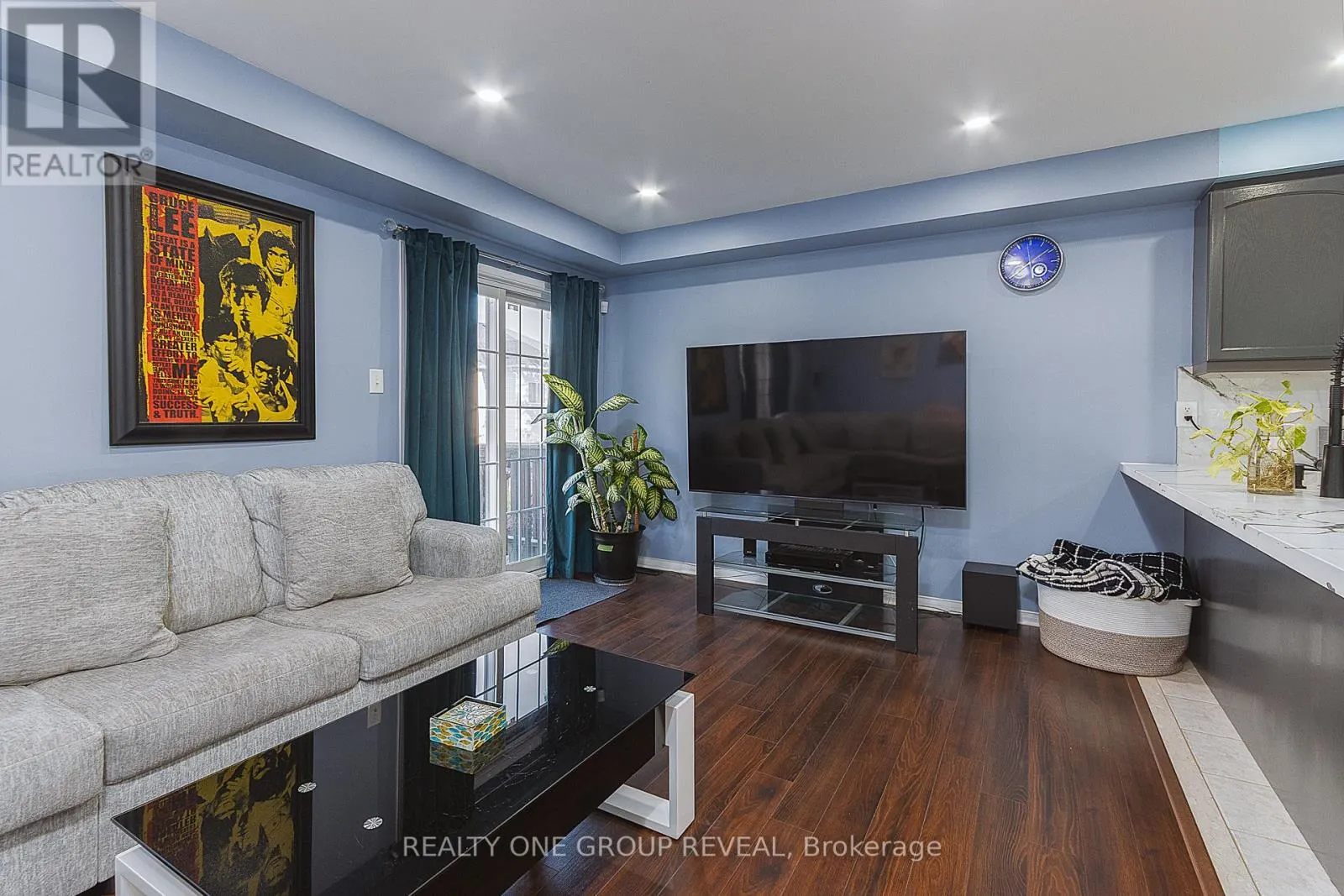 303 PORTE ROAD