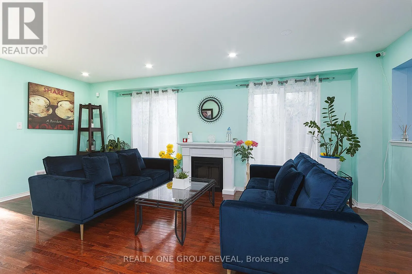 303 PORTE ROAD