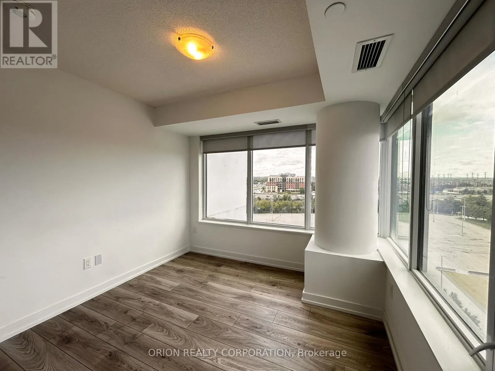 910 - 1455 CELEBRATION DRIVE
