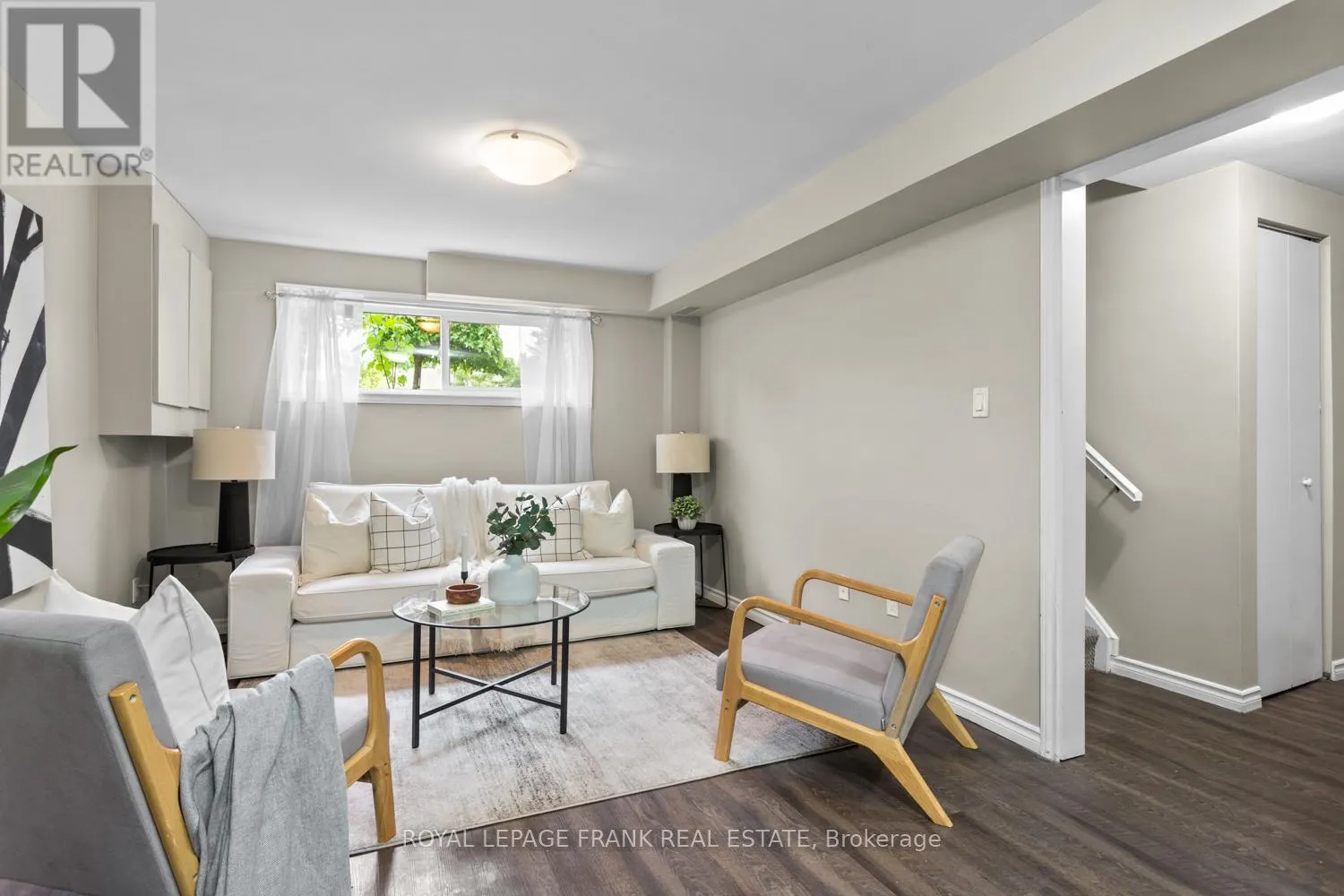 929 SOUTHDOWN DRIVE