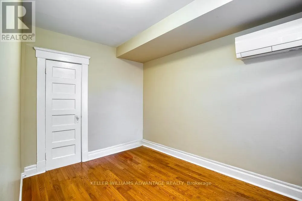 UPPER - 218 BROADVIEW AVENUE