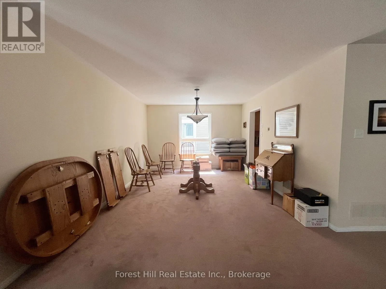 1530 ALDERGROVE DRIVE