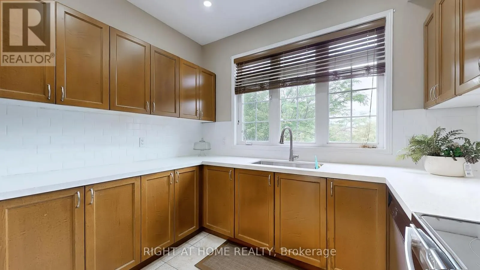 58 STAGECOACH CIRCLE